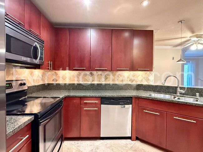 Building Photo - University City, 7405 Charmant Dr #2014, N...