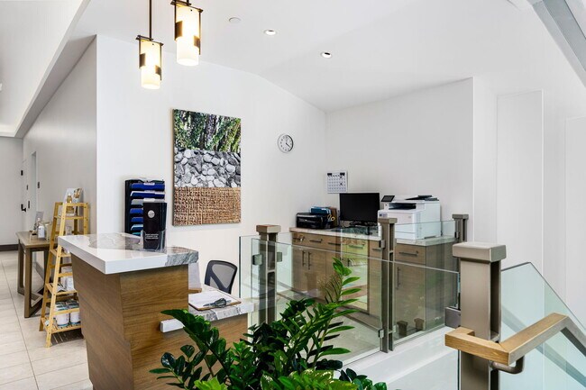 Building Photo - 75105 Spyglass Dr