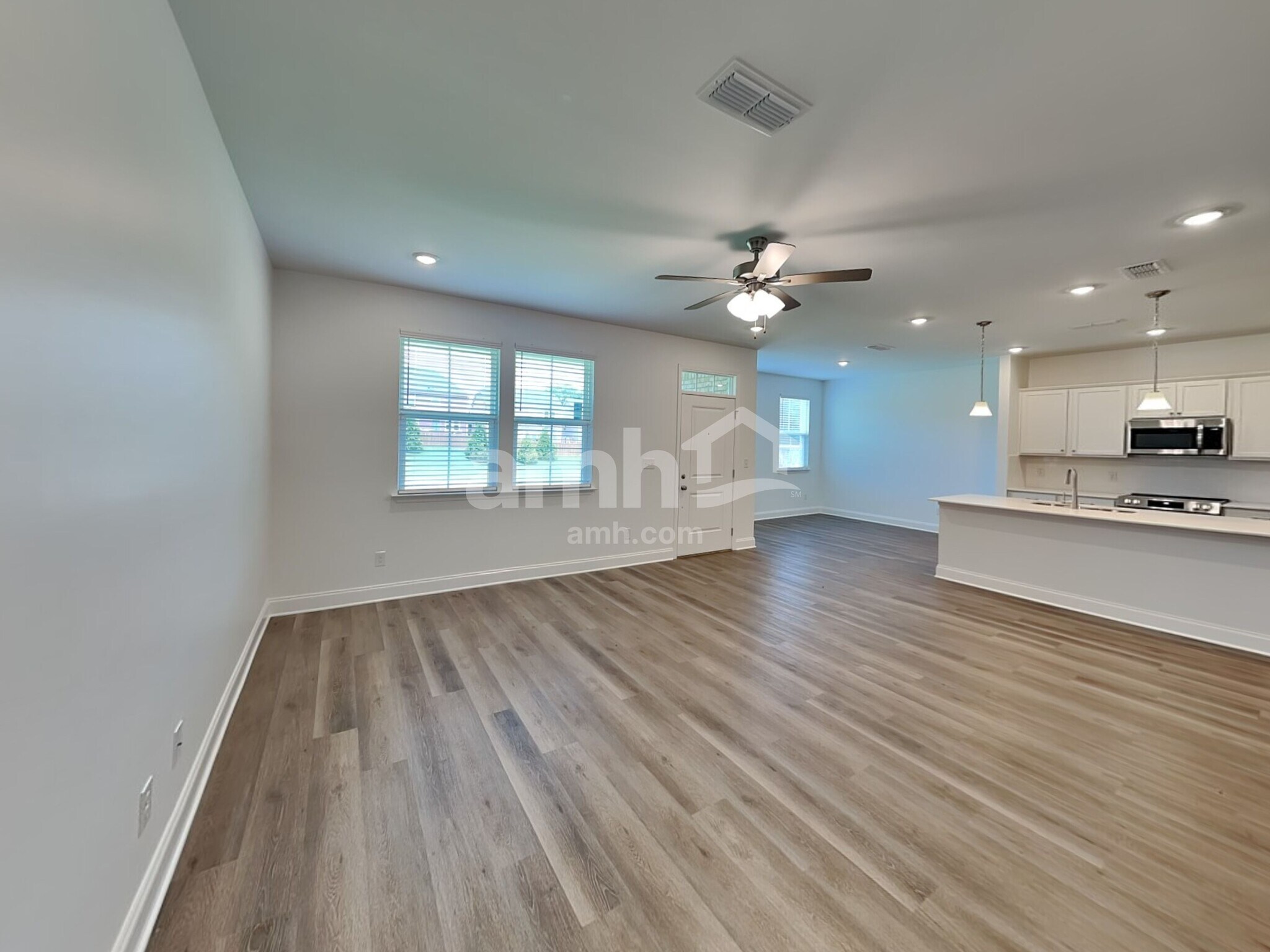 Building Photo - 200 Argea Dr