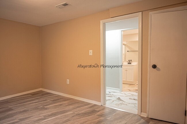 Building Photo - 3 BR Single Family Home In Country Setting