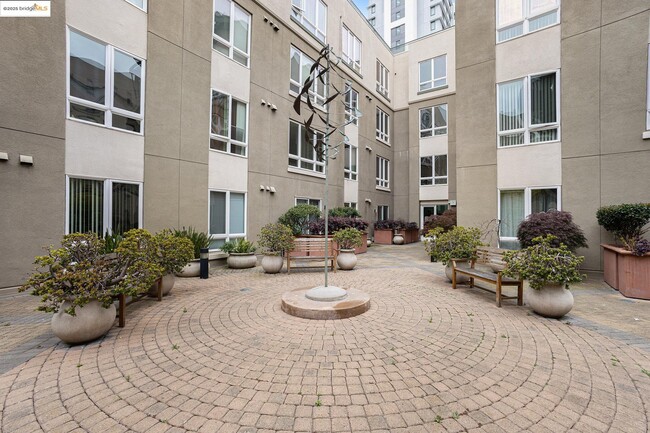 Building Photo - 1511 Jefferson St