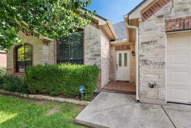 Building Photo - 1155 Star Meadow