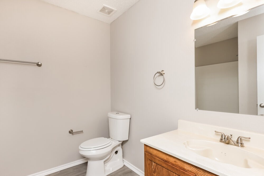 Building Photo - 2909 Paint Brush Pl