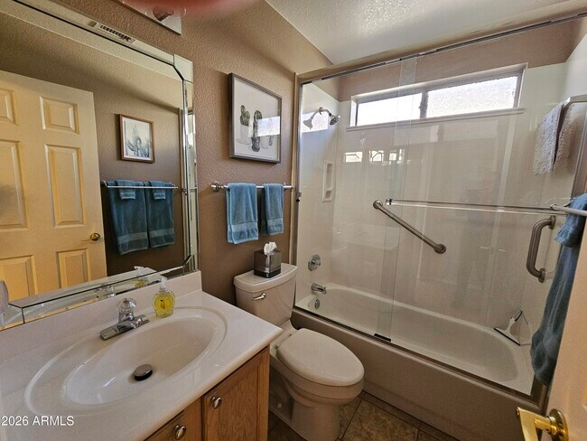 Building Photo - 14909 W Crenshaw Dr