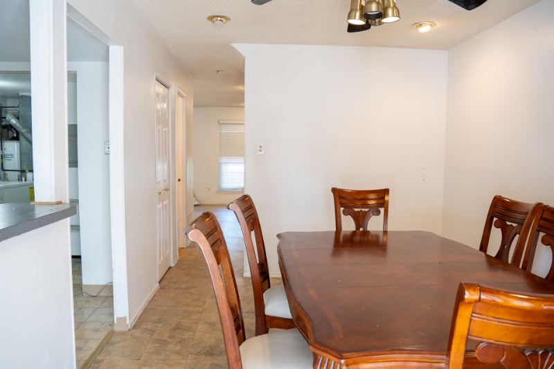 Building Photo - 10117 Wilbur St