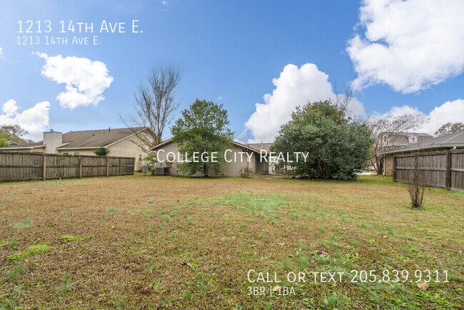 Building Photo - 1213 14th E Ave