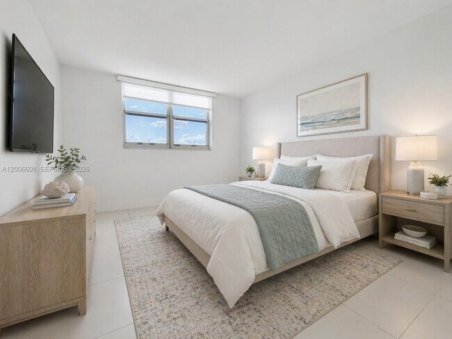 Building Photo - 210 Seaview Dr