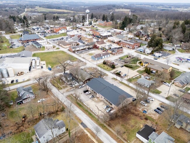 Building Photo - Autumn Manor Apartments - Doylestown, Ohio
