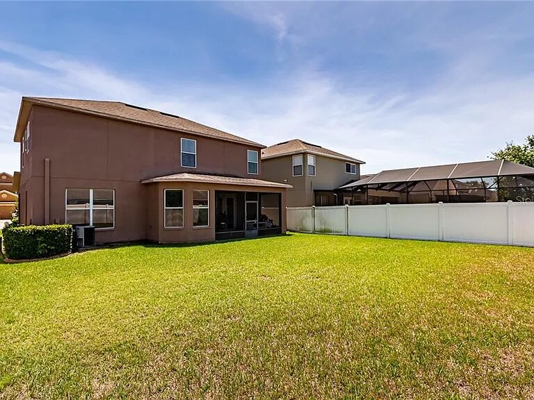 Building Photo - 7326 Forest Mere Dr