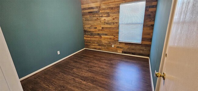 Building Photo - 919 Yorkshire Hollow Ln