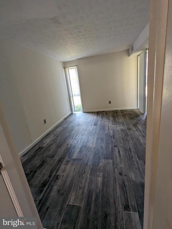 Building Photo - 7252 Donnell Pl