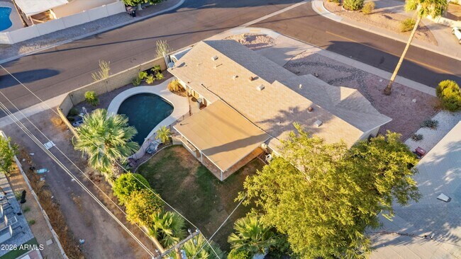 Building Photo - 2548 N 68th Pl