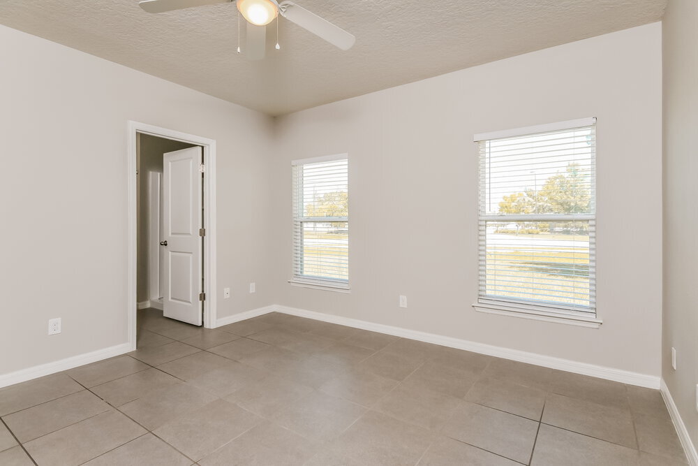 Building Photo - 501 Elbridge Pl