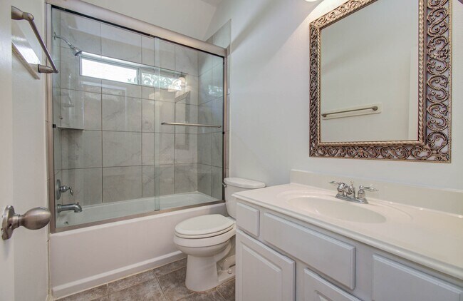 Building Photo - 13558 Fawn Lily Dr