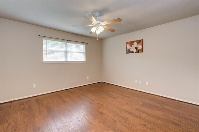 Building Photo - 931 Grand Jct Dr