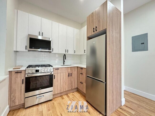 Primary Photo - 2 bedroom in Brooklyn NY 11226
