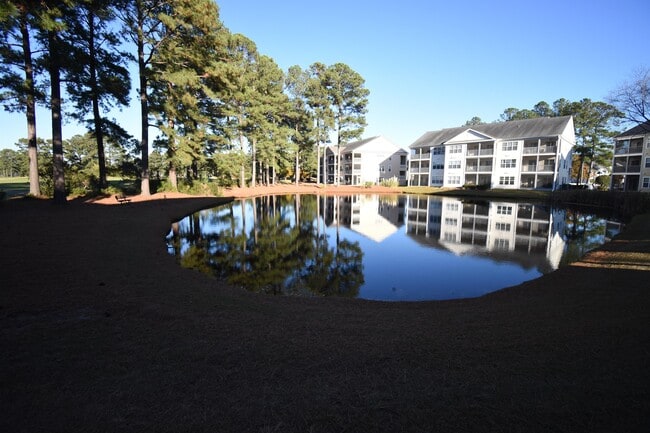 Building Photo - 4990 Windsor Green Way