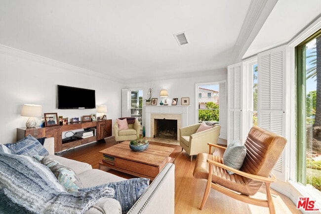 Building Photo - 475 21st St