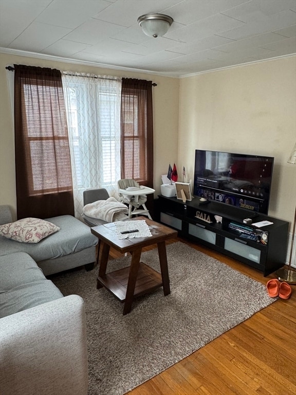 Primary Photo - 72 Lawn Ave