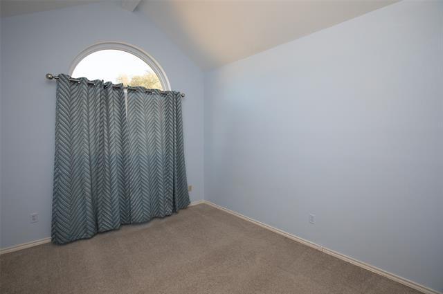 Building Photo - 705 Greenway Dr