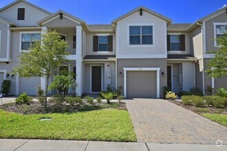 Building Photo - Modern 3/2.5 Spacious Townhome with Gorgeo...