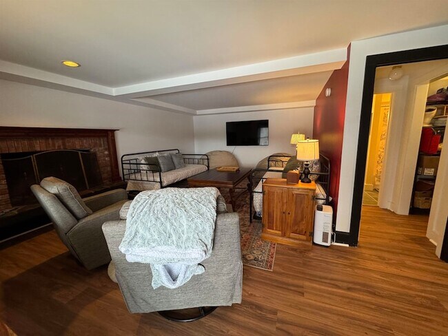 Building Photo - 78 Stoney Fields Rd