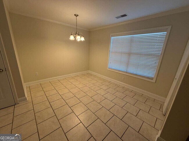 Building Photo - 105 Whitehead Rd