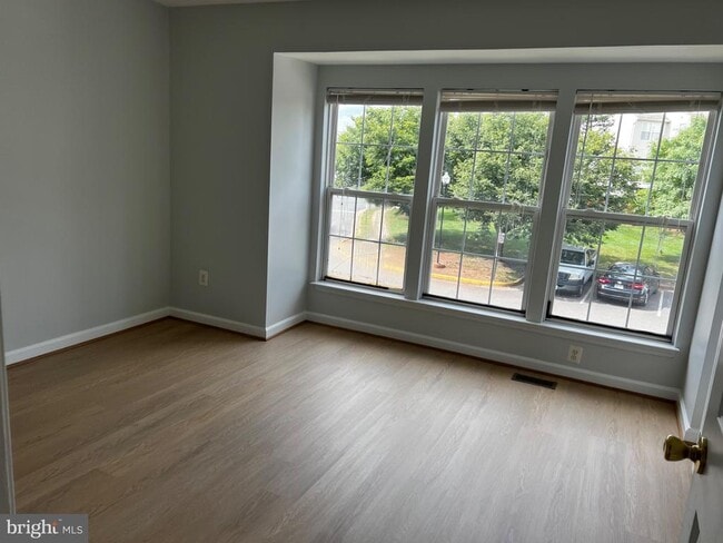 Building Photo - 44211 Litchfield Terrace