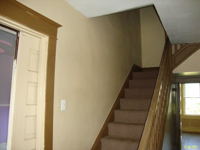 Building Photo - 1136 Reservoir Ave