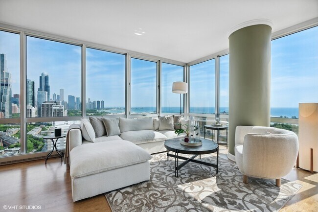 Building Photo - 1629 S Prairie Ave