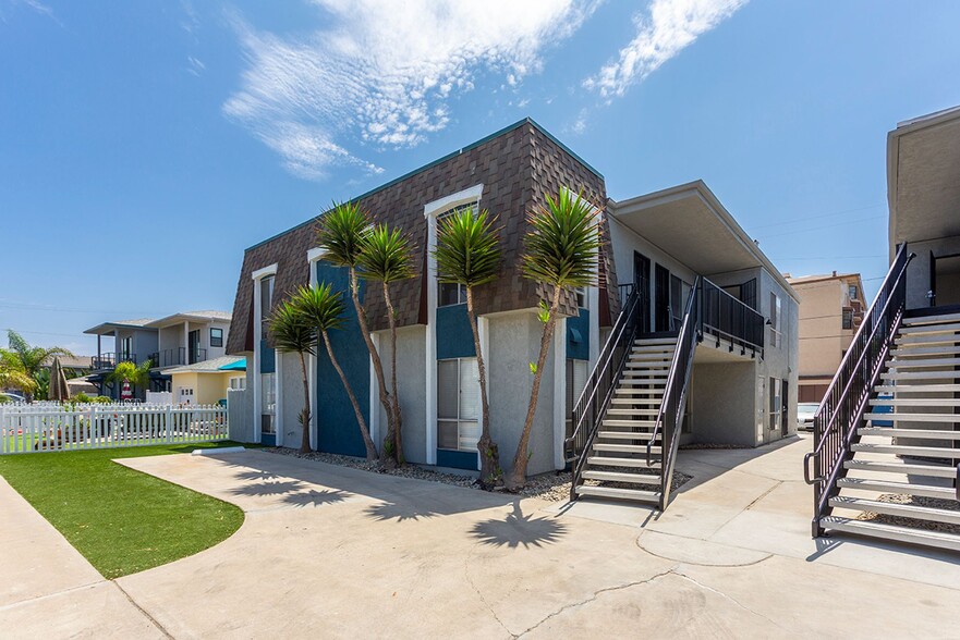 Primary Photo - Pier View Apartments