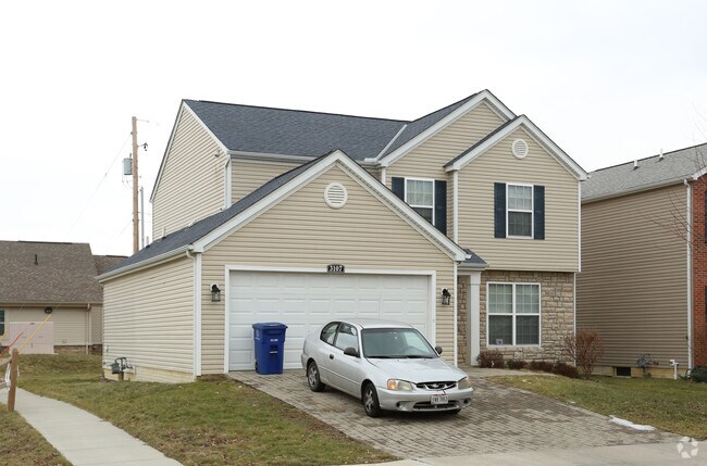 Building Photo - Elim Estates