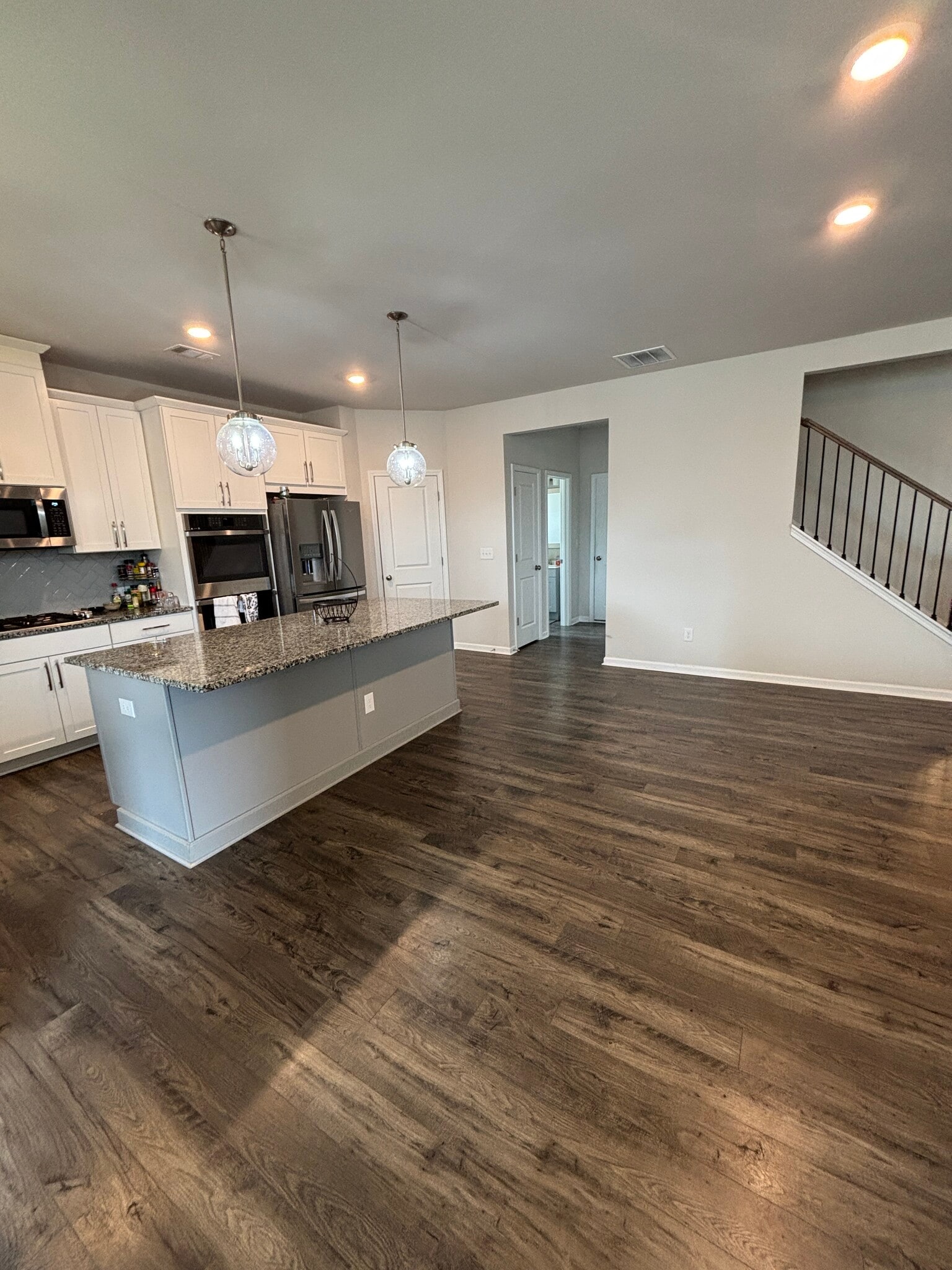 Building Photo - 719 Saffron Blvd