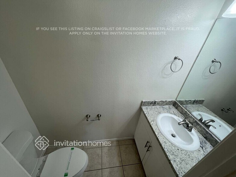 Building Photo - 7464 E Keats Ave