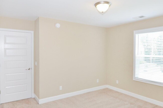 Building Photo - Coming Available!