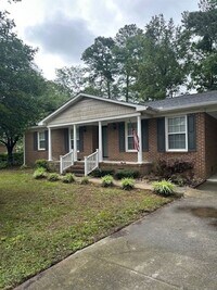 Building Photo - 3 Bed/2 Bath Home - Minutes from SJAFB, Sh...