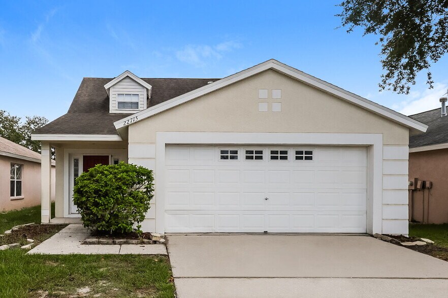 Primary Photo - 22715 St Thomas Cir