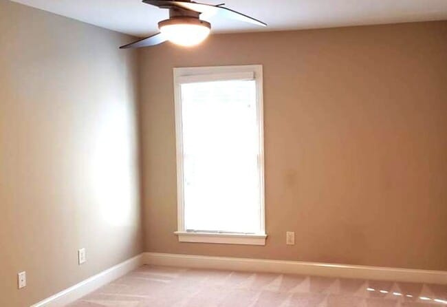 Building Photo - Coming Soon! Location! Location! Beautiful townhouse in a quiet neighborhood in West Cary off of ...