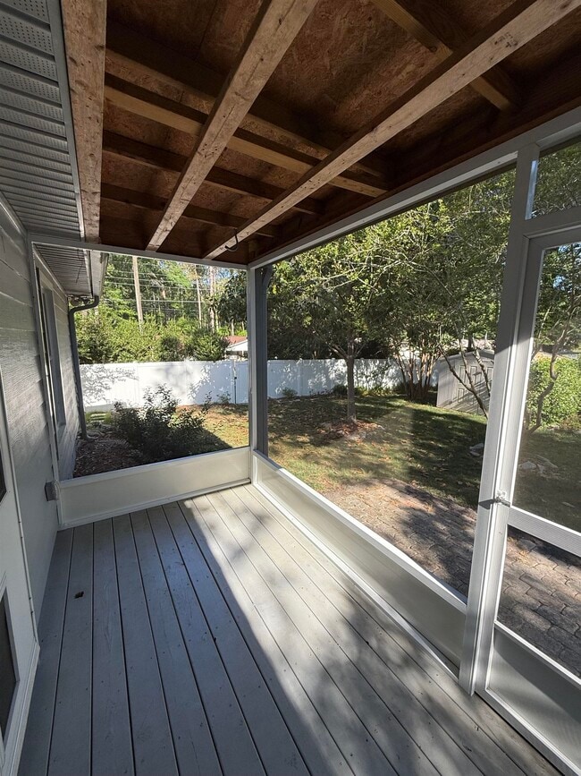 Building Photo - 4305 Snoopy Ln