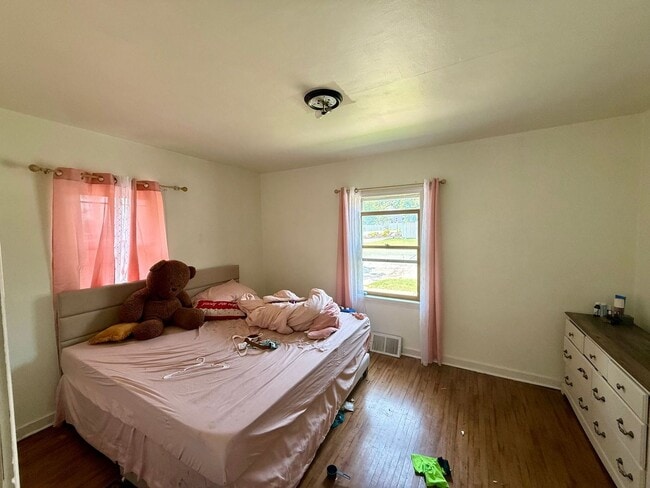 Building Photo - 3 Bed 1 Bath Single Family Home in Wausau