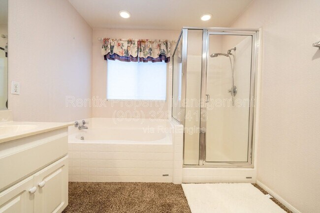 Building Photo - 3655 Shandin Dr