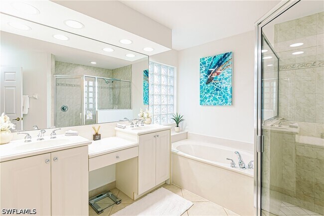 Building Photo - 1376 Areca Cove