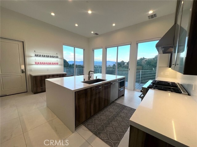 Building Photo - 3964 Sumac Dr