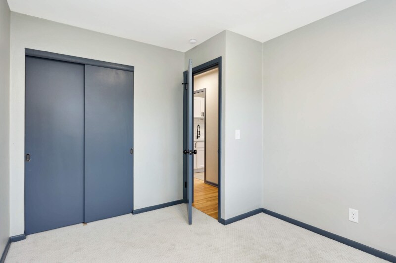Building Photo - 6141 Nicollet Ave