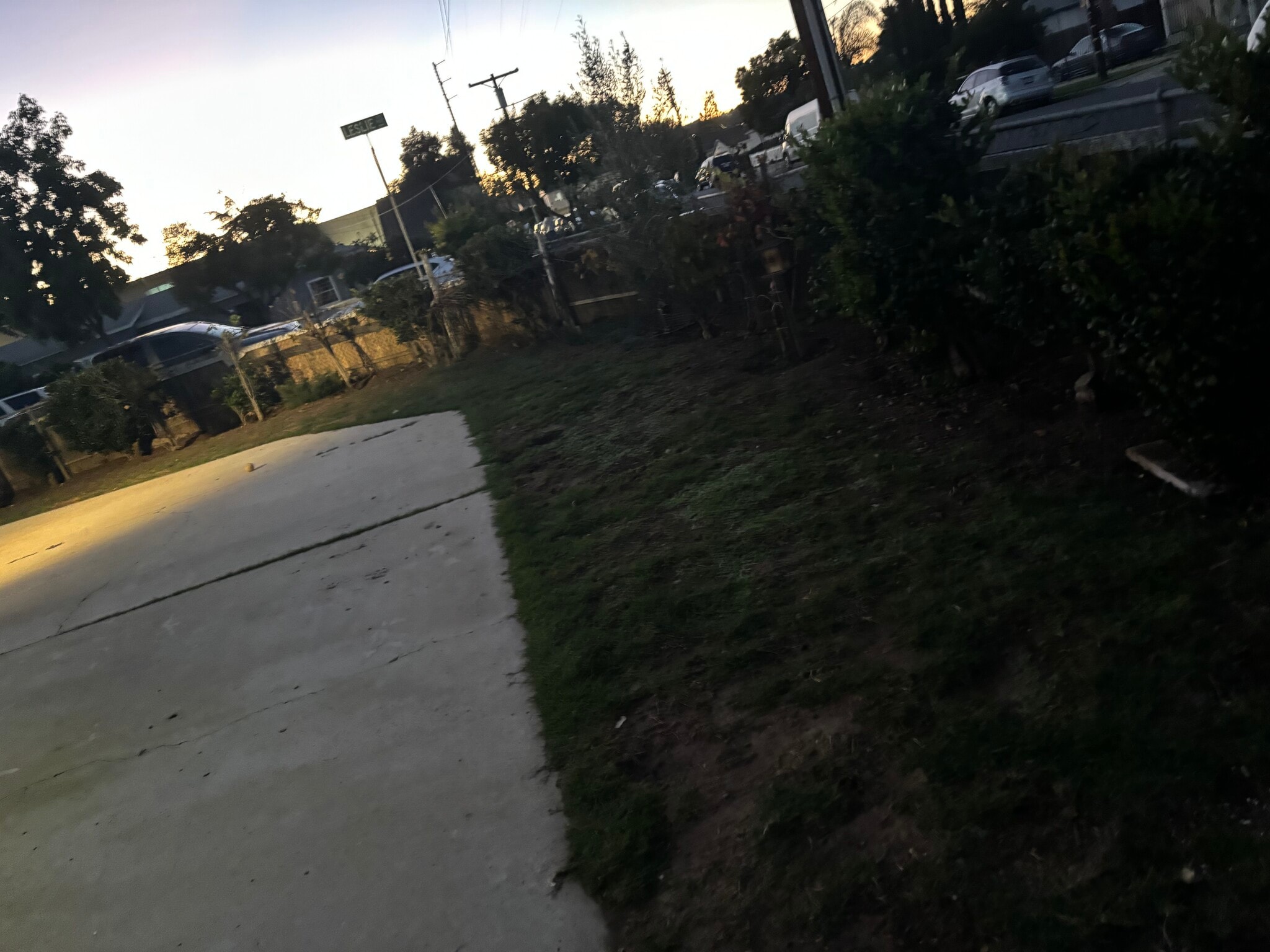 Building Photo - 171 E Renette Ave