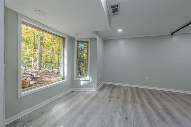 Building Photo - 435 Little Pines Ct