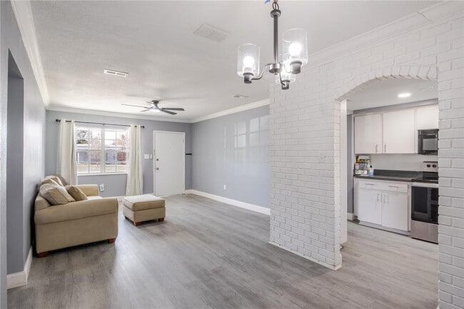 Building Photo - 8725 N 52nd St