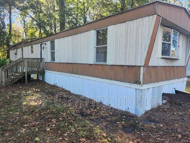 Building Photo - 500 11th St