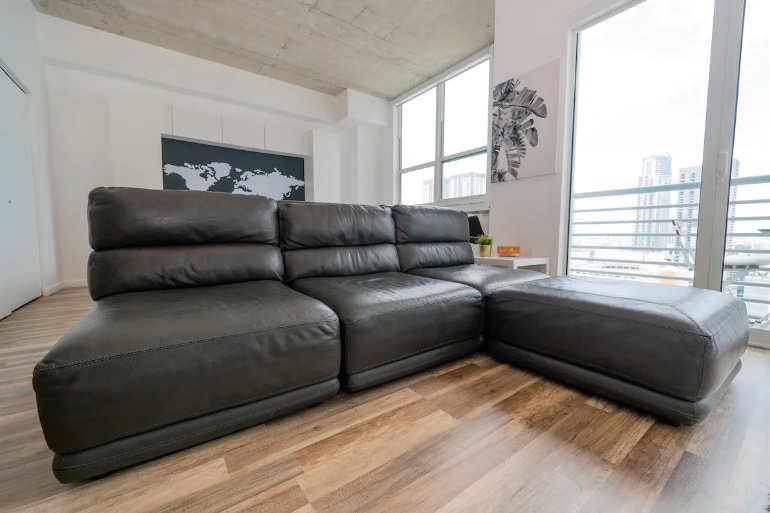 Building Photo - 133 NE 2nd Ave