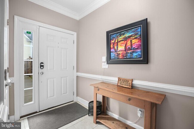 Building Photo - 568 Marina Landing Ln